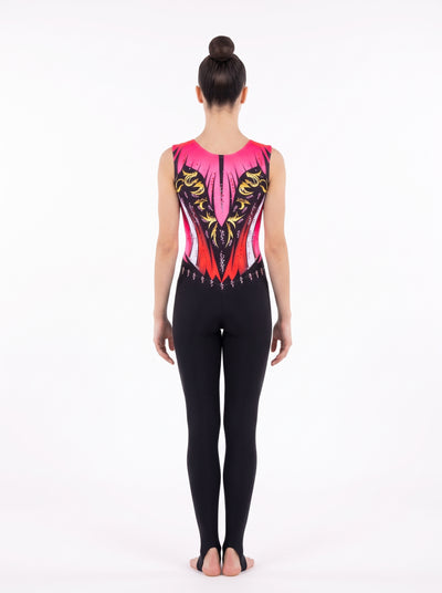 Rückenansicht des langen RSG-Anzugs New York: Fuchsia und Koralle mit goldenen Voluten, ohne Hautfarbe, lange Beine mit Fußsteg.